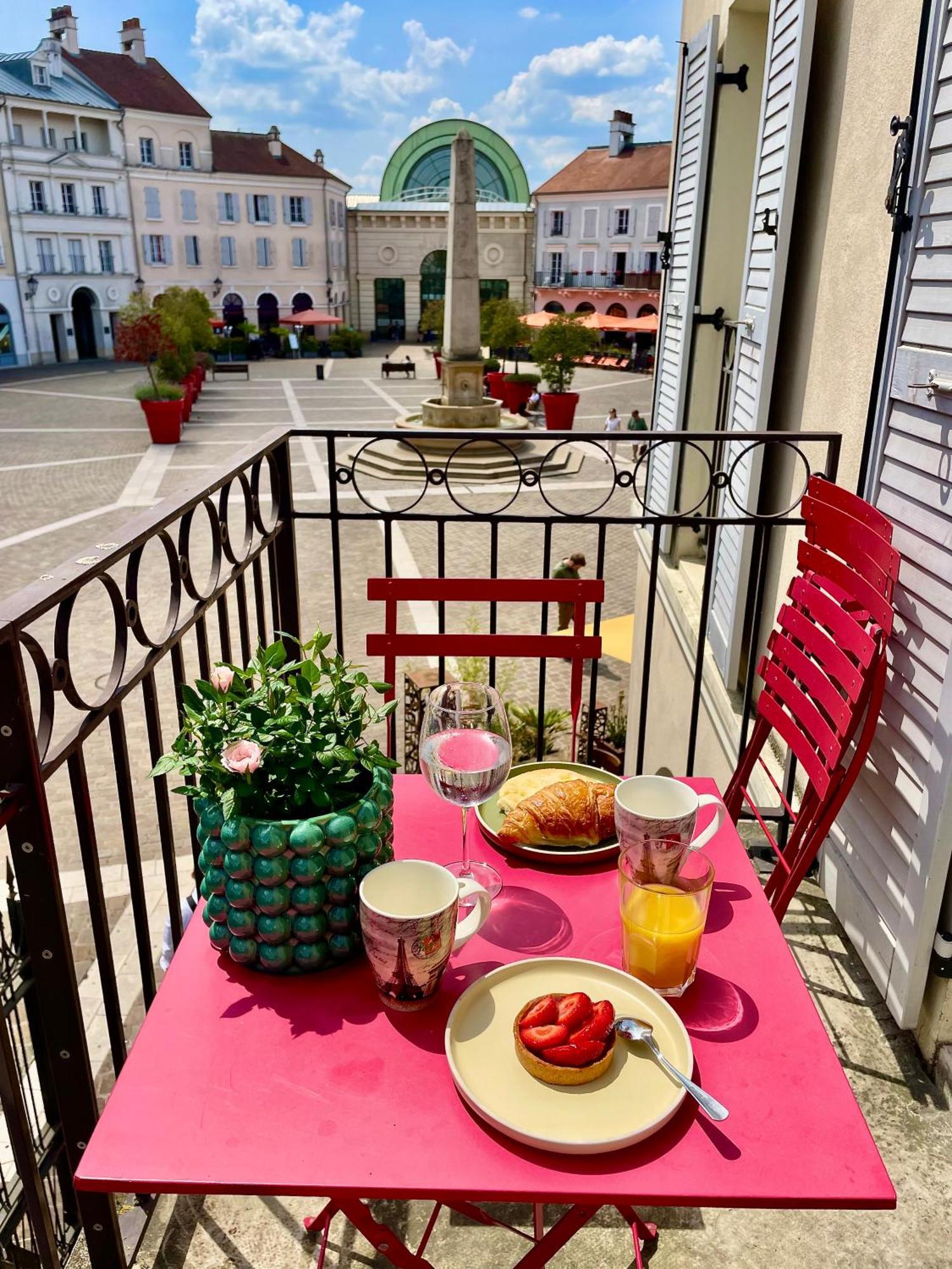 Appt Vue Place De Toscane - 4Min Disneyland-Paris Serris Exterior foto