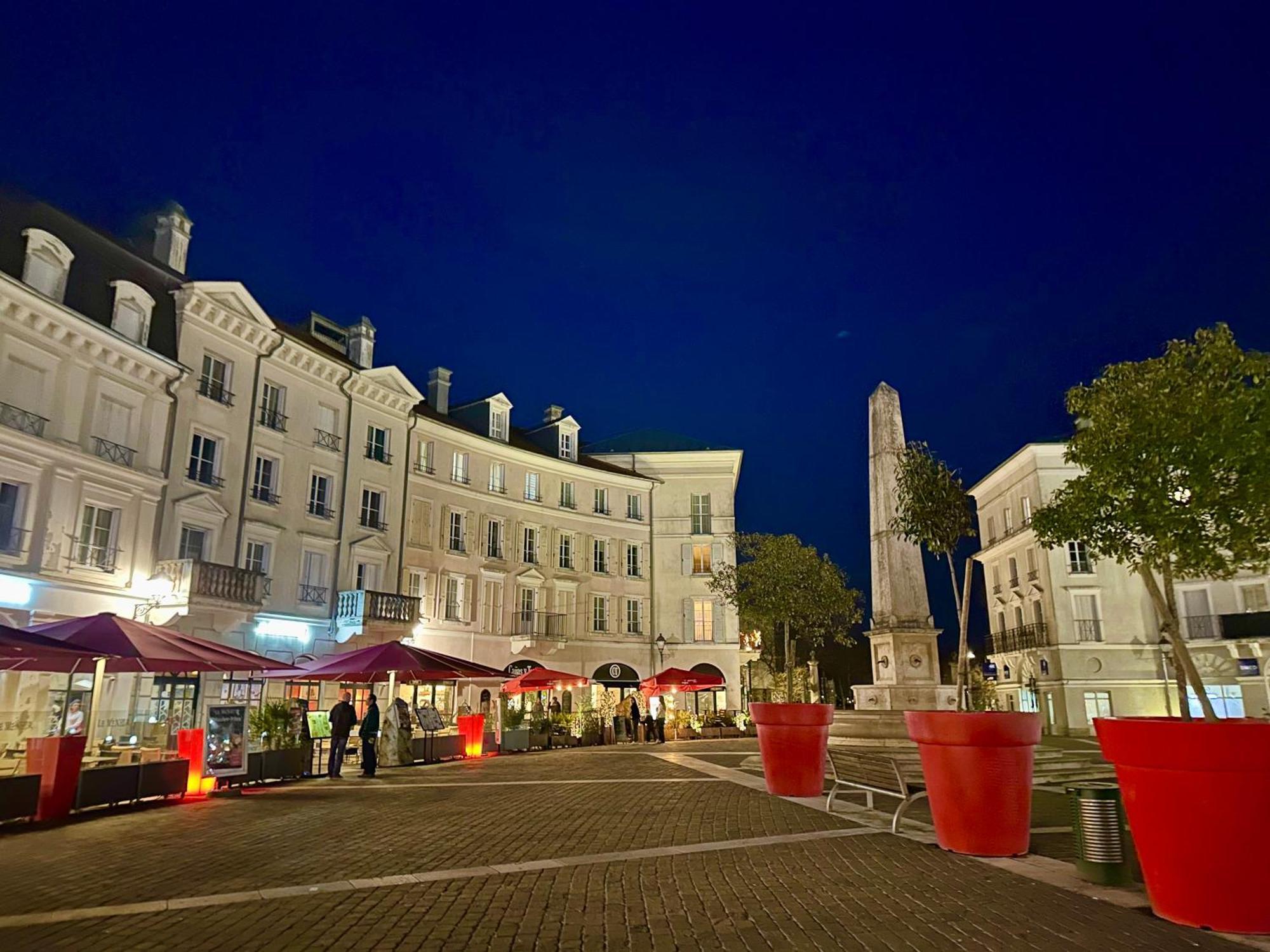 Appt Vue Place De Toscane - 4Min Disneyland-Paris Serris Exterior foto