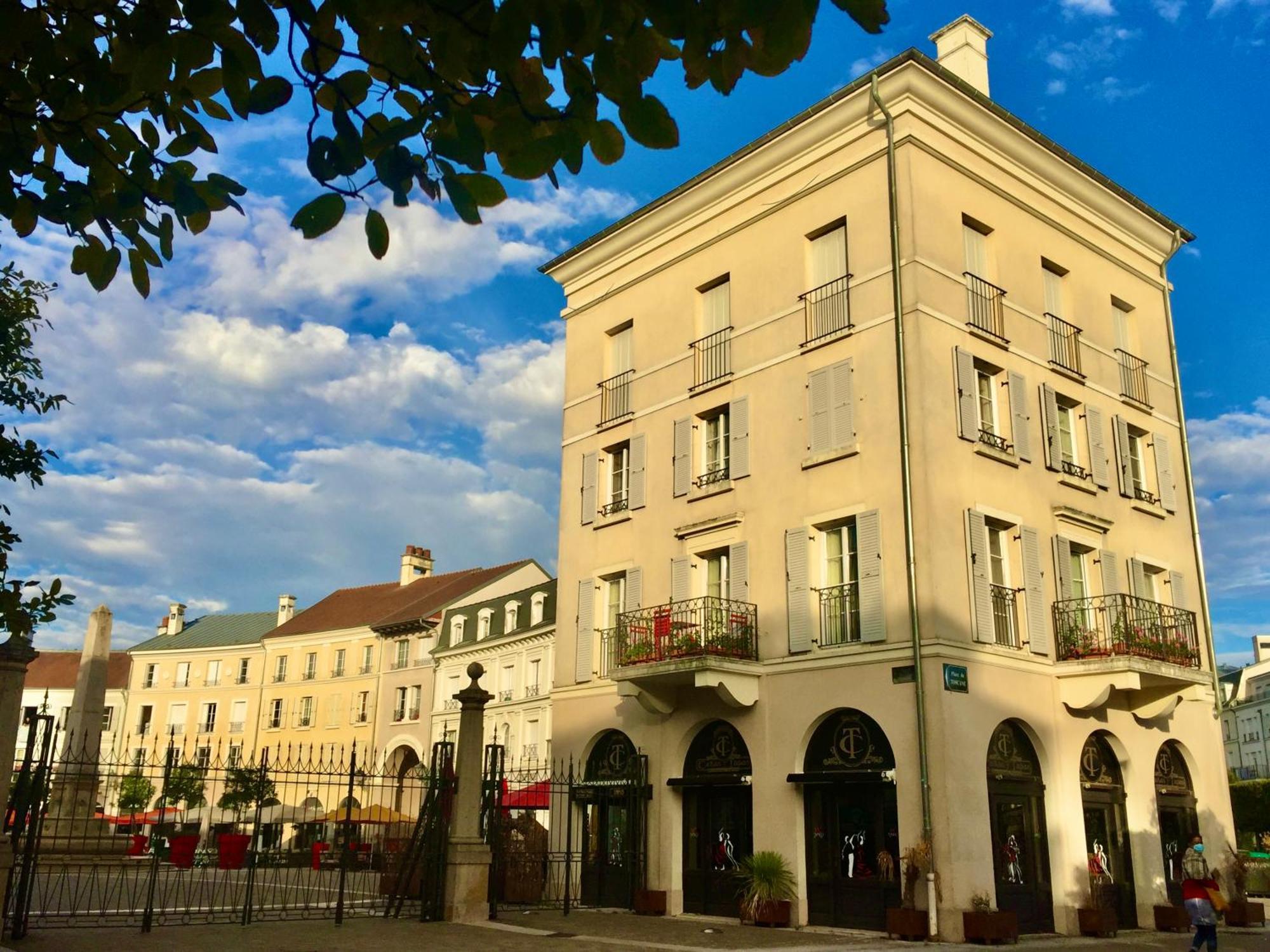 Appt Vue Place De Toscane - 4Min Disneyland-Paris Serris Exterior foto